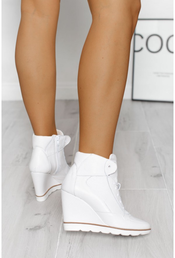 Białe sneakersy Megan