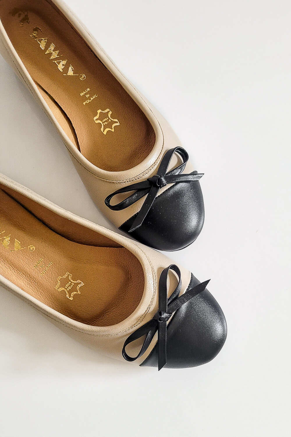 Beżowo czarne baleriny Prisilla