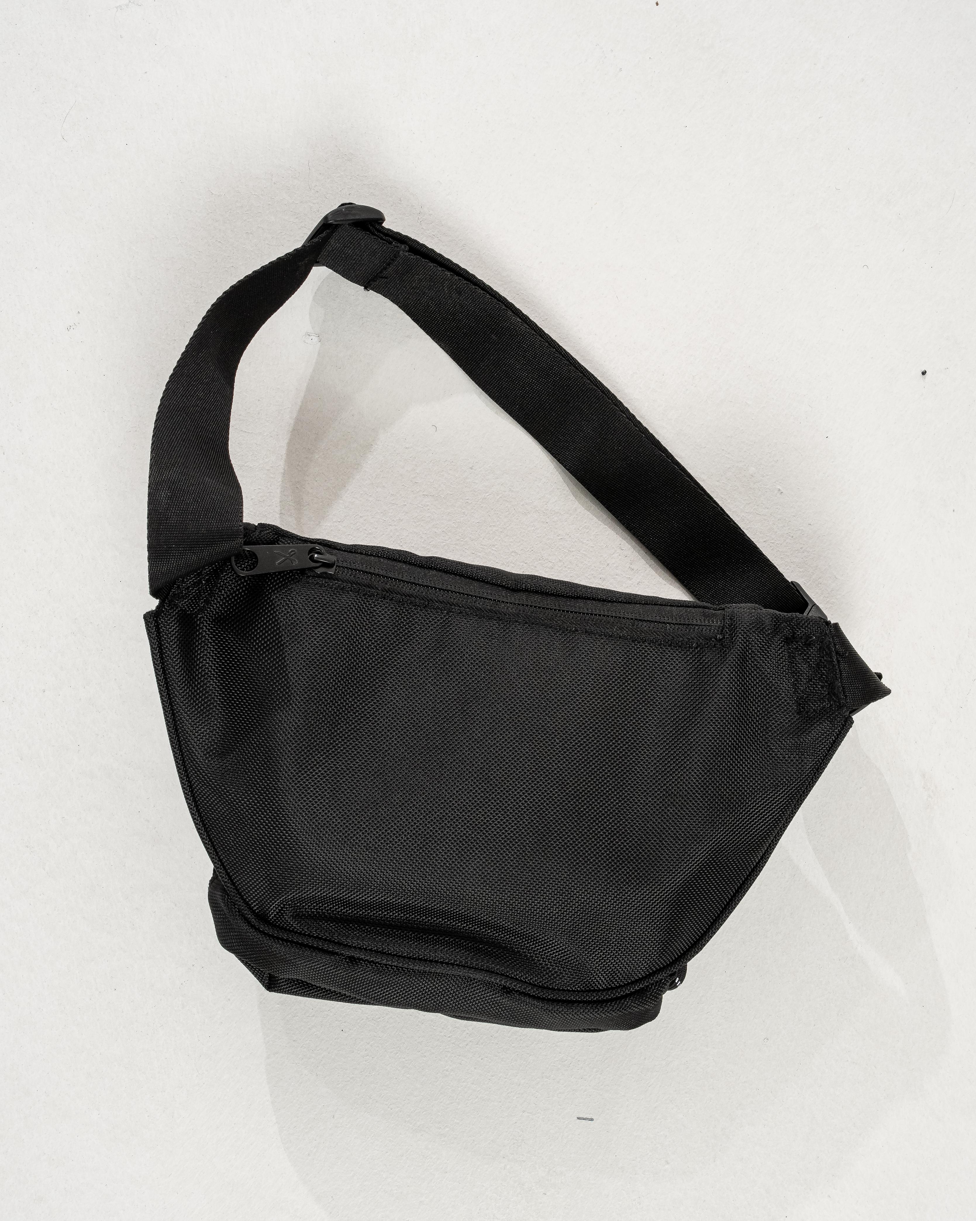 LENNOX BELTBAG