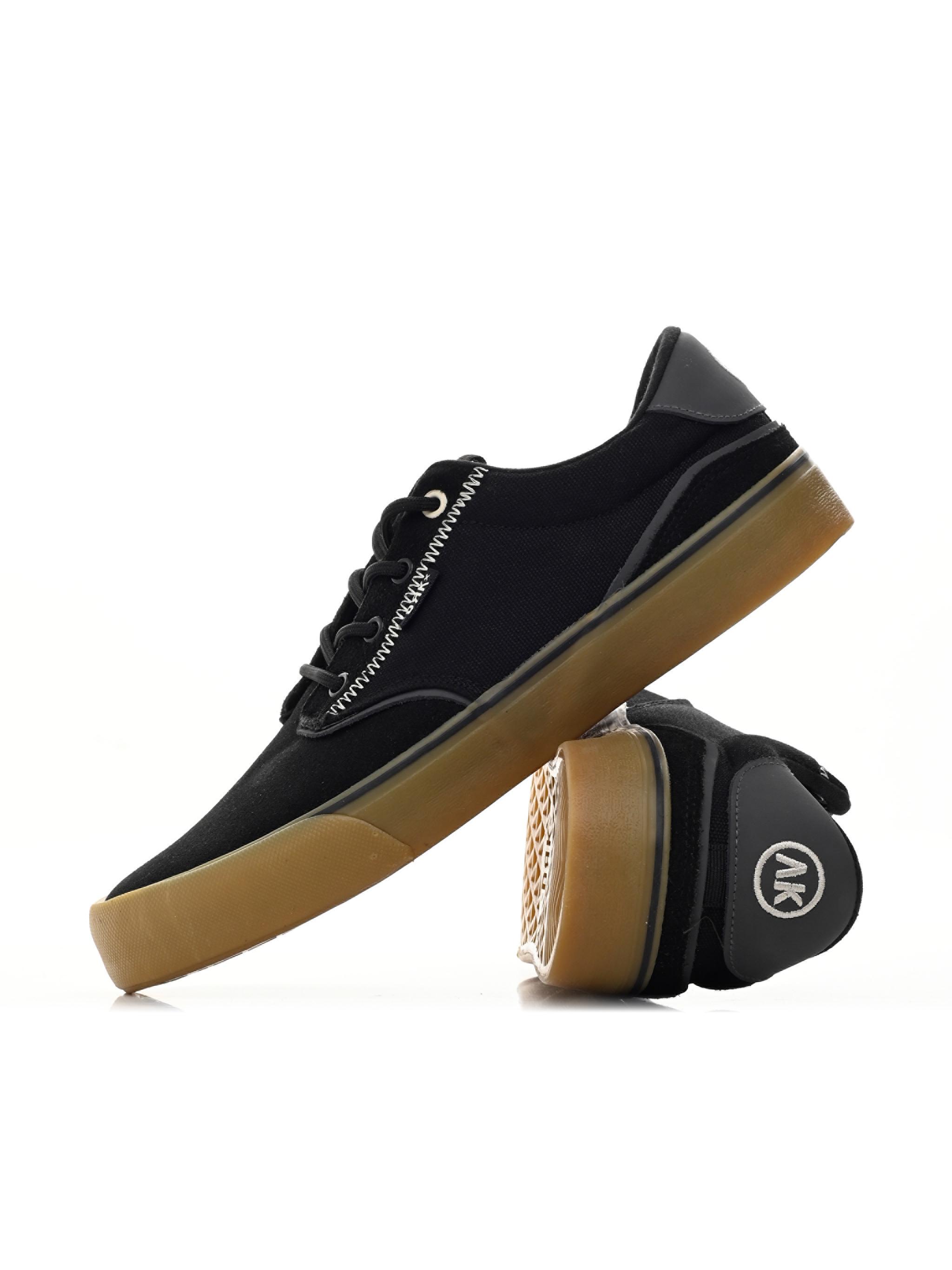 GRAMERCY - KUN ÁDÁM