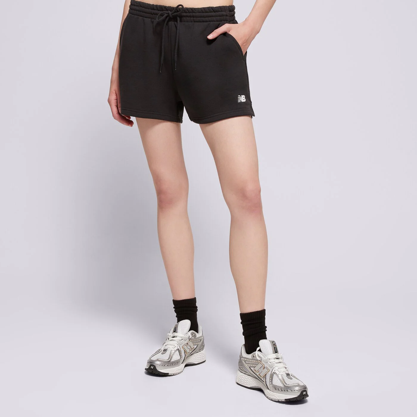 NEW BALANCE RÖVIDNADRÁG SPORT ESSENTIALS