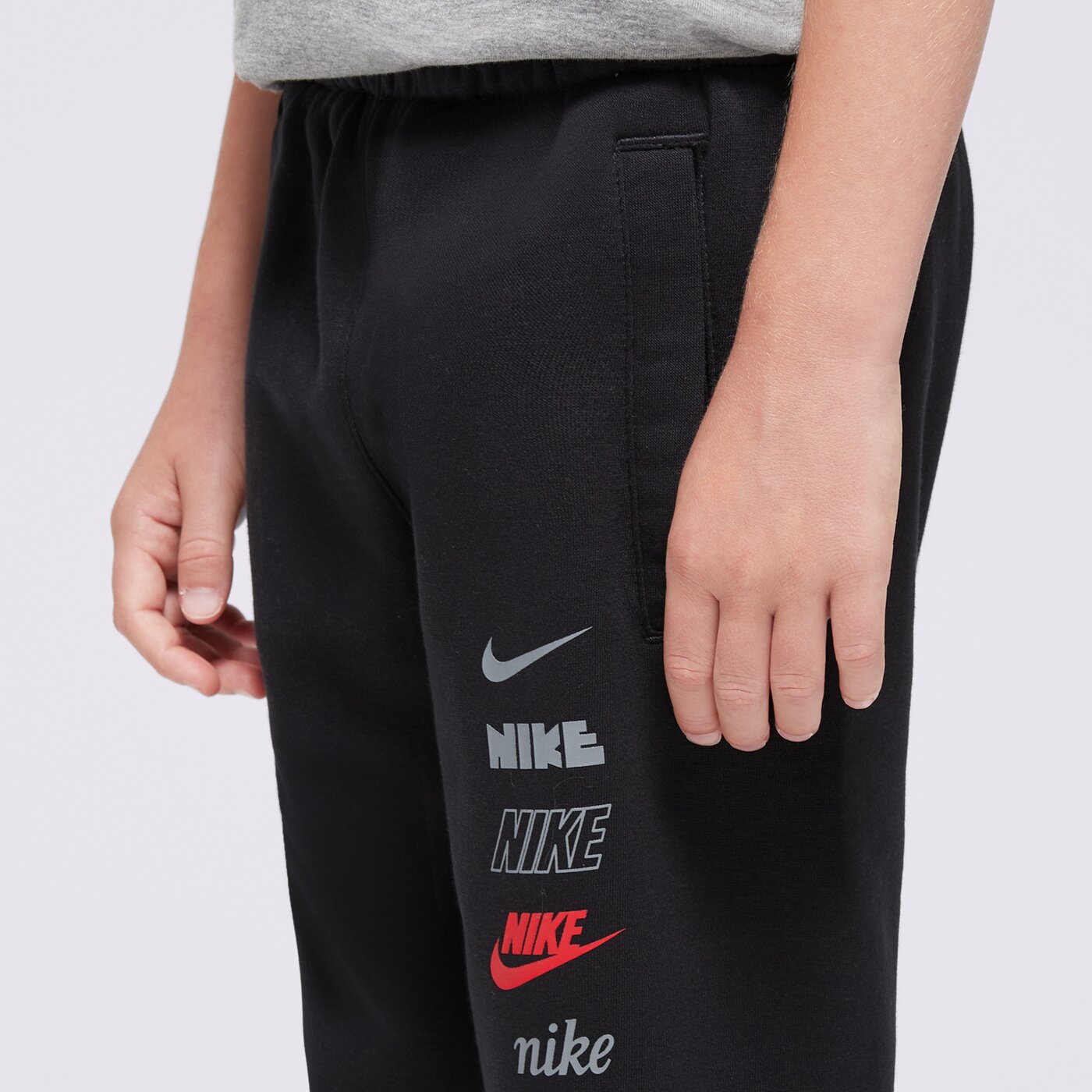 NIKE NADRÁG K NSW CLUB FLC JGGR MLOGO BOY