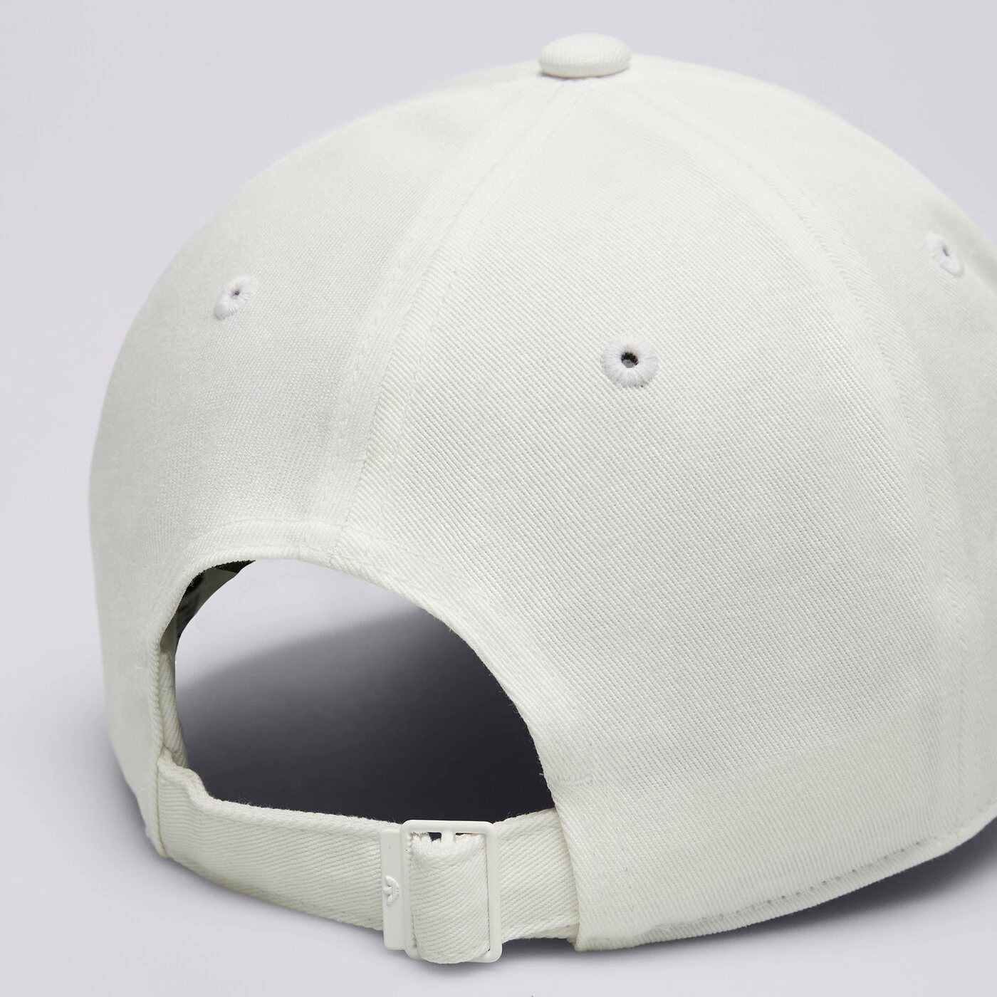 ADIDAS SAPKA BASEB CLASS TRE