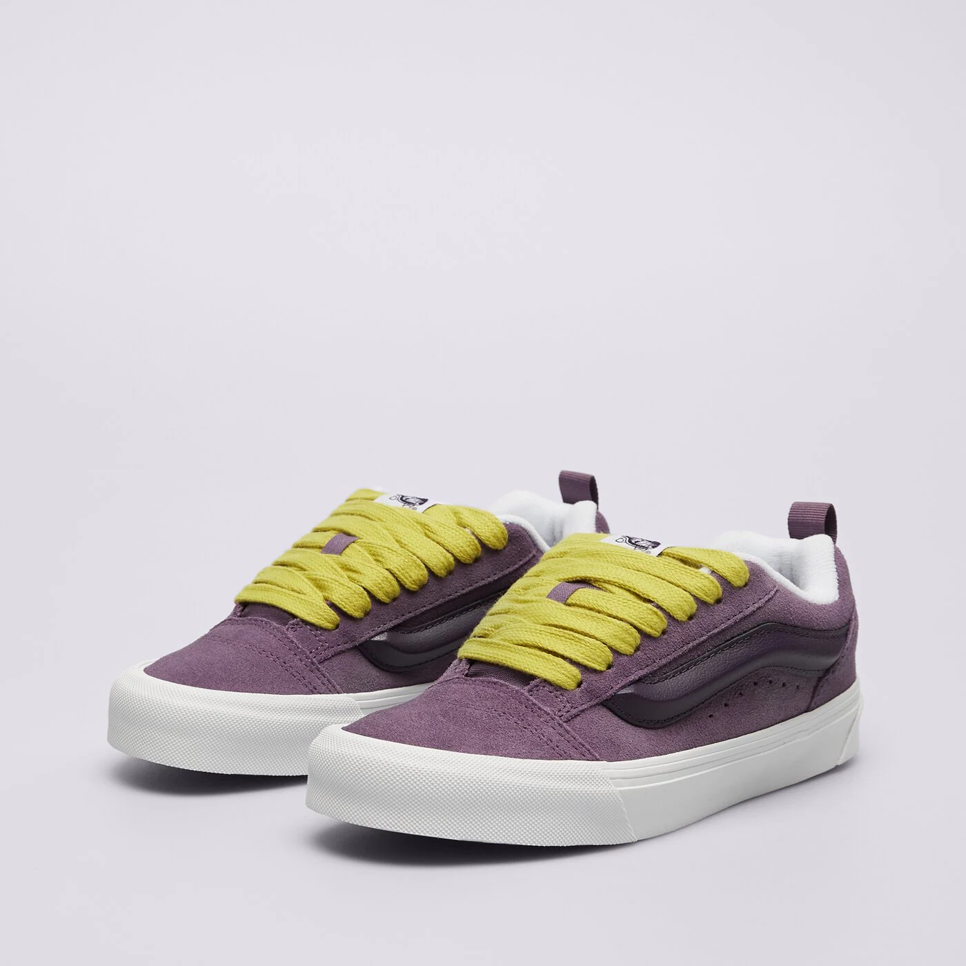 VANS KNU SKOOL