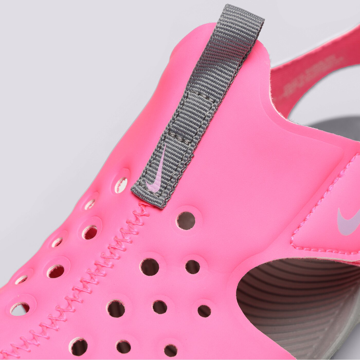 NIKE SUNRAY PROTECT 2