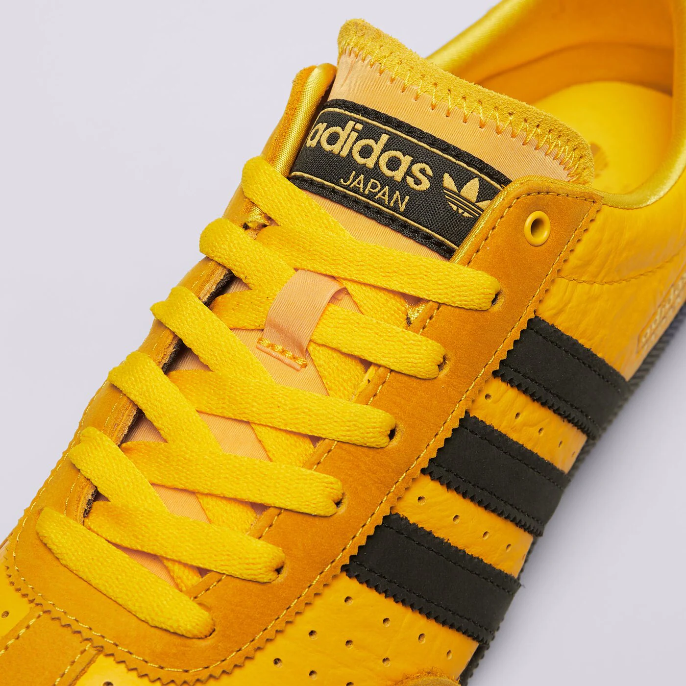 ADIDAS JAPAN W
