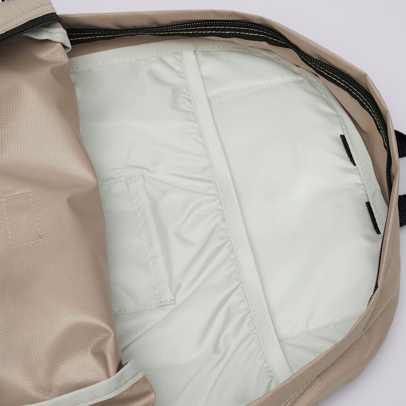 DICKIES HÁTIZSÁK CHICKALOON