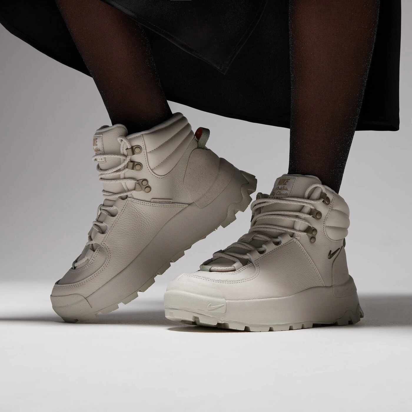 NIKE CITY CLASSIC BOOT PRM WP