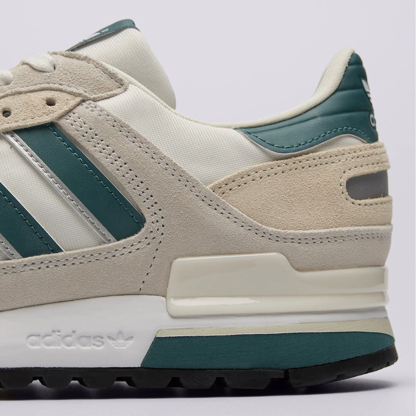 ADIDAS ZX 600