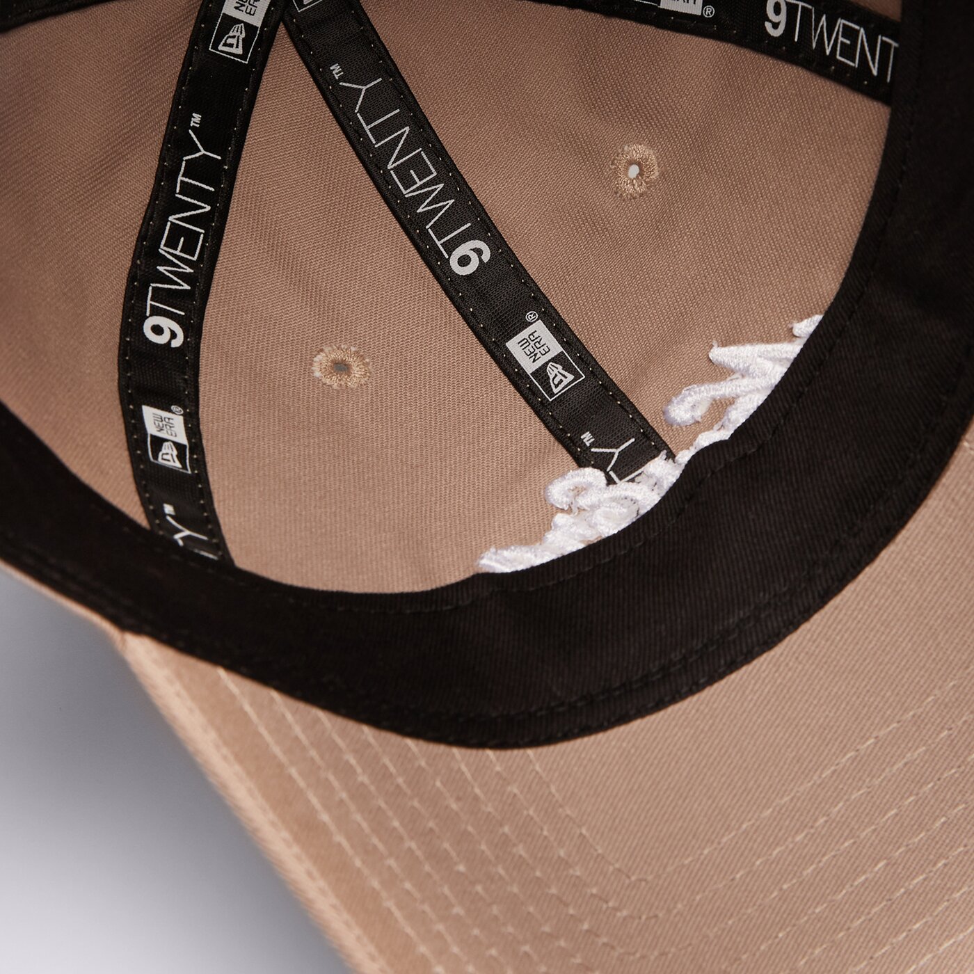 NEW ERA SAPKA WMNS NE 920 NONE