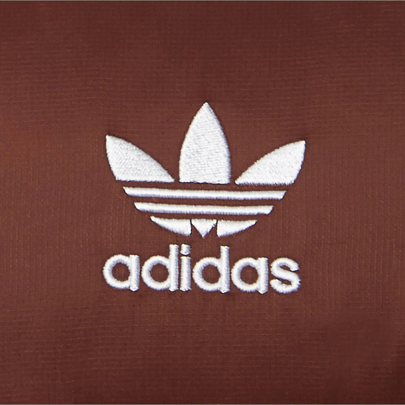 ADIDAS KABÁT SHORT PUFFER
