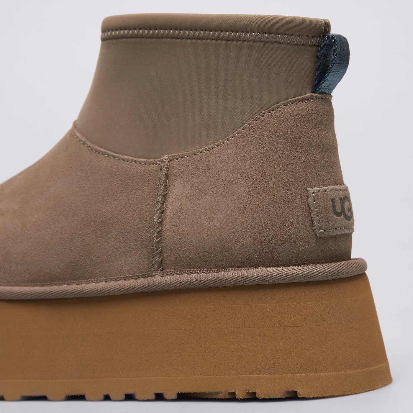 UGG W CLASSIC MINI DIPPER