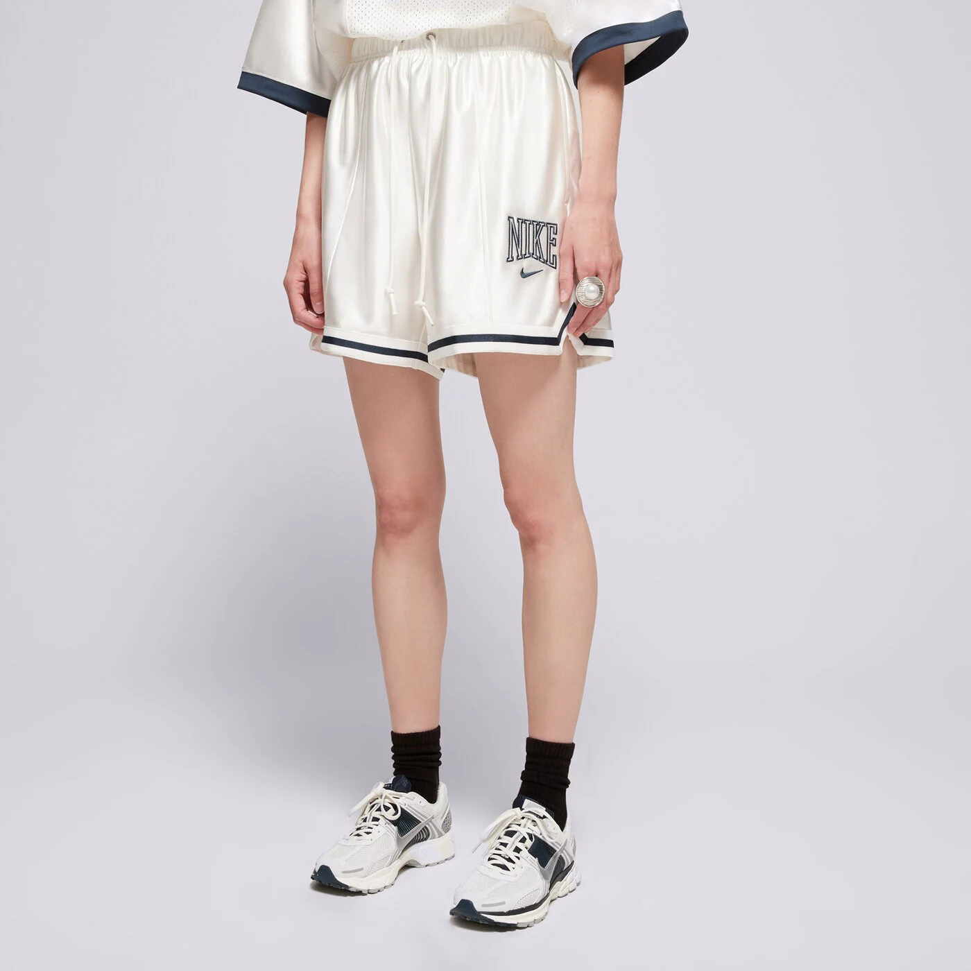 NIKE RÖVIDNADRÁG W NSW STREET 6