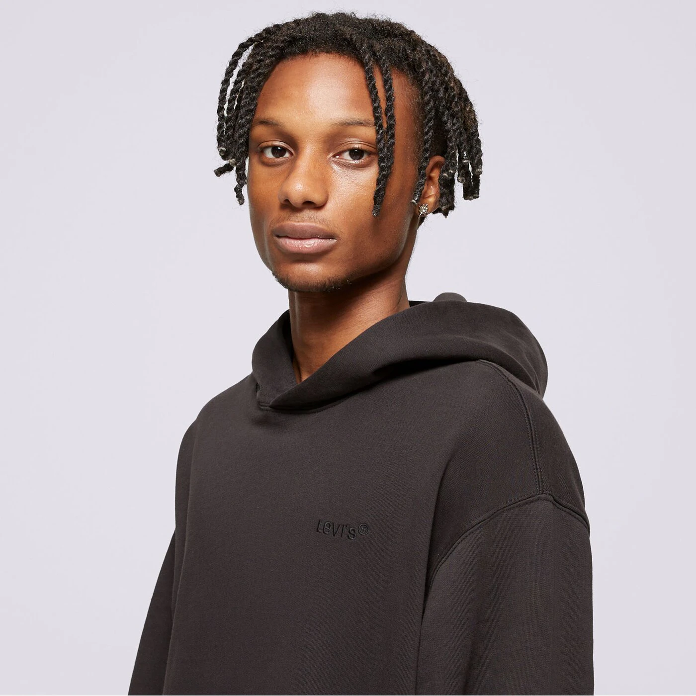 LEVI'S PULÓVER KAPUCNIS THE AUTHENTIC HOODIE BLACKS