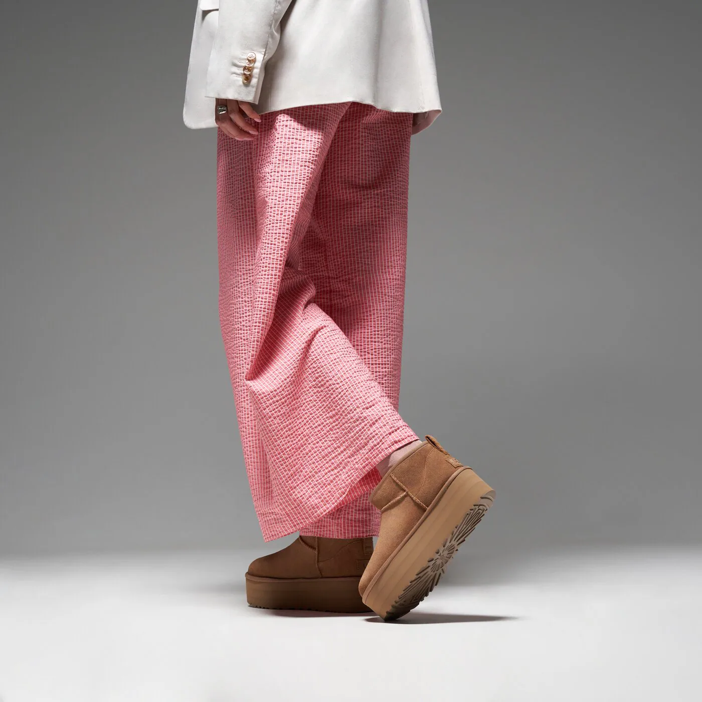 UGG CLASSIC ULTRA MINI PLATFORM