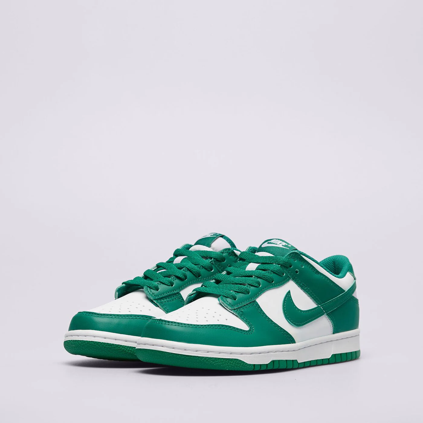 NIKE DUNK LOW BG