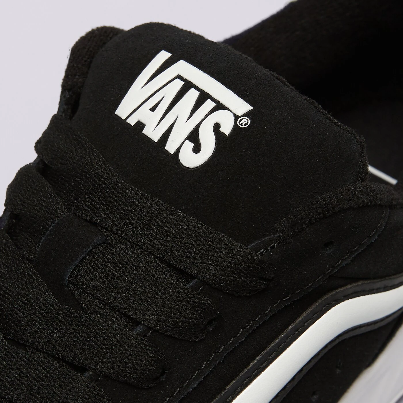 VANS HYLANE
