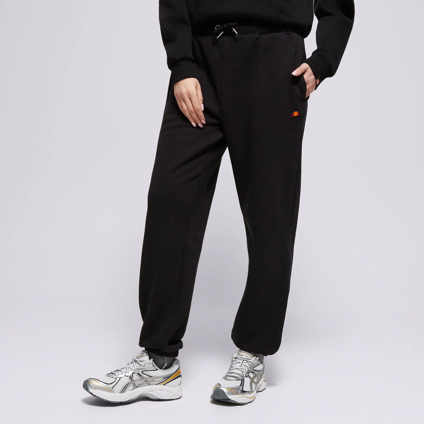 ELLESSE NADRÁG MUGIA JOG PANT BLK