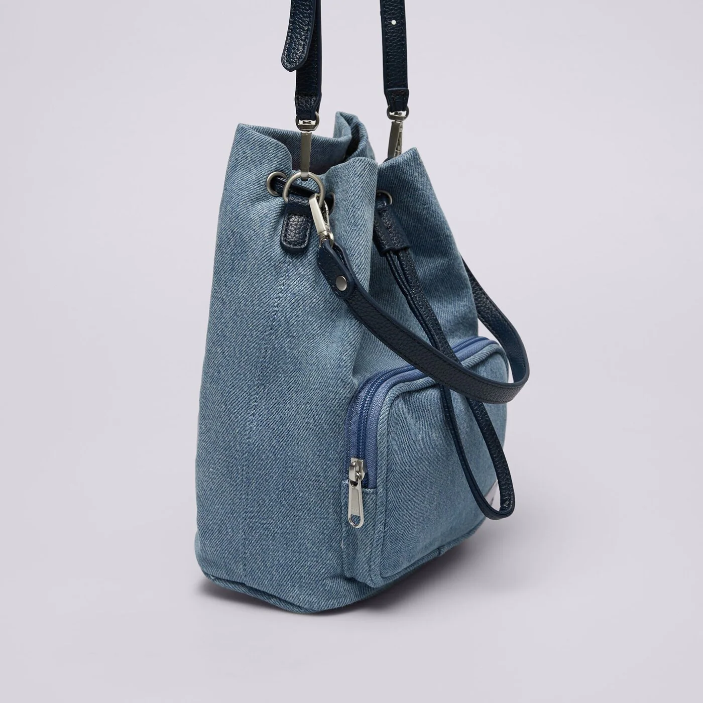 LEVI'S NŐI TÁSKA WOMEN'S BUCKET BAG