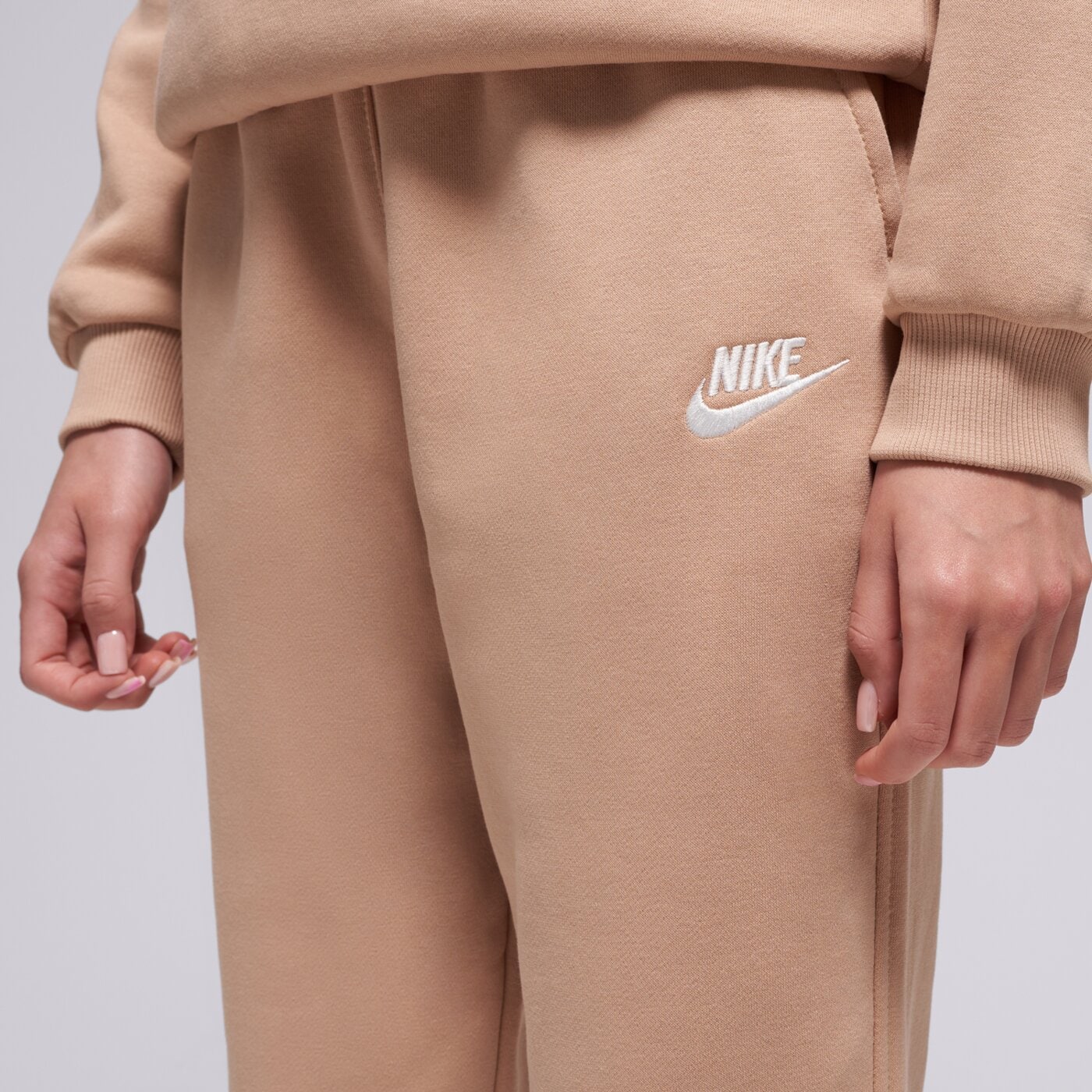 NIKE NADRÁG K NSW CLUB FLC JGGR LBR BOY