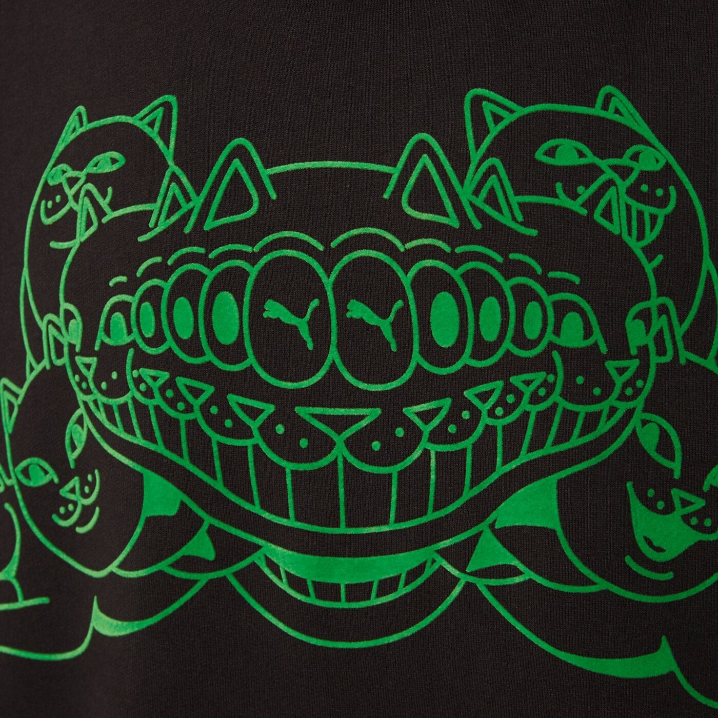 PUMA PULÓVER KAPUCNIS PUMA X RIPNDIP GRAPHIC HOODIE TR