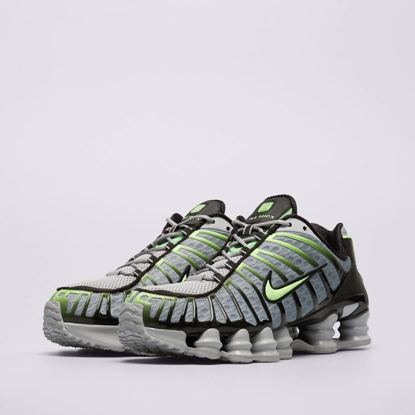 NIKE SHOX TL