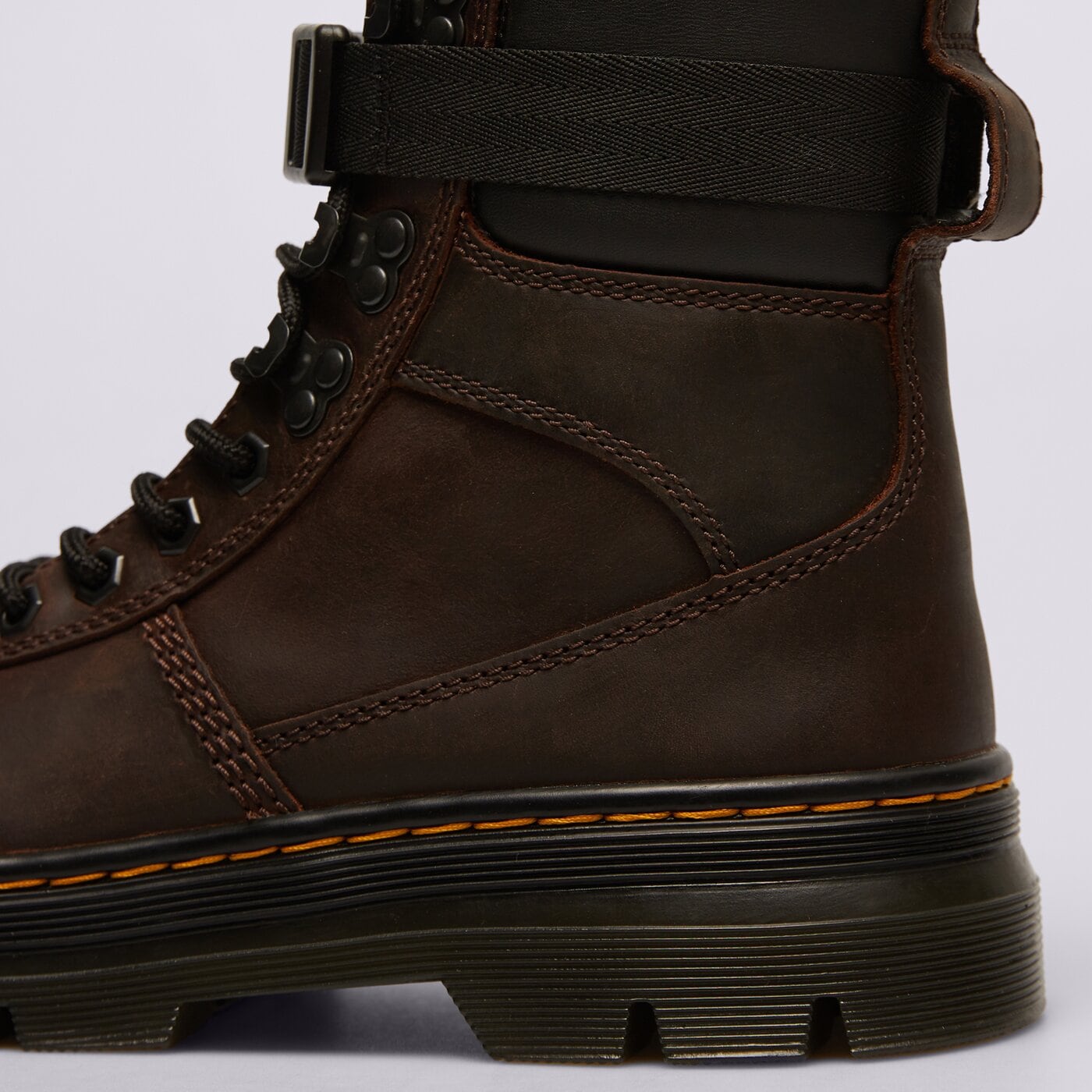 DR.MARTENS COMBS TECH LEATHER