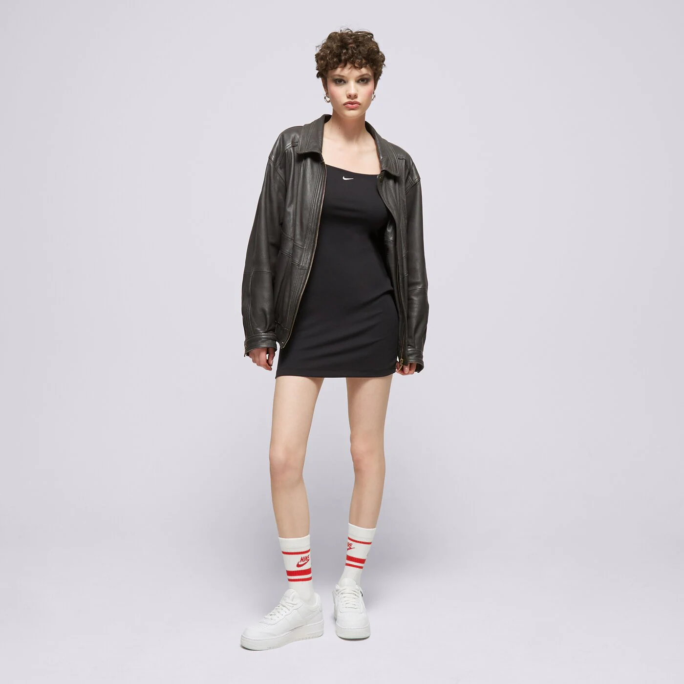 NIKE NŐI RUHA W NSW NK CHLL KNT MRIB CMI DRS