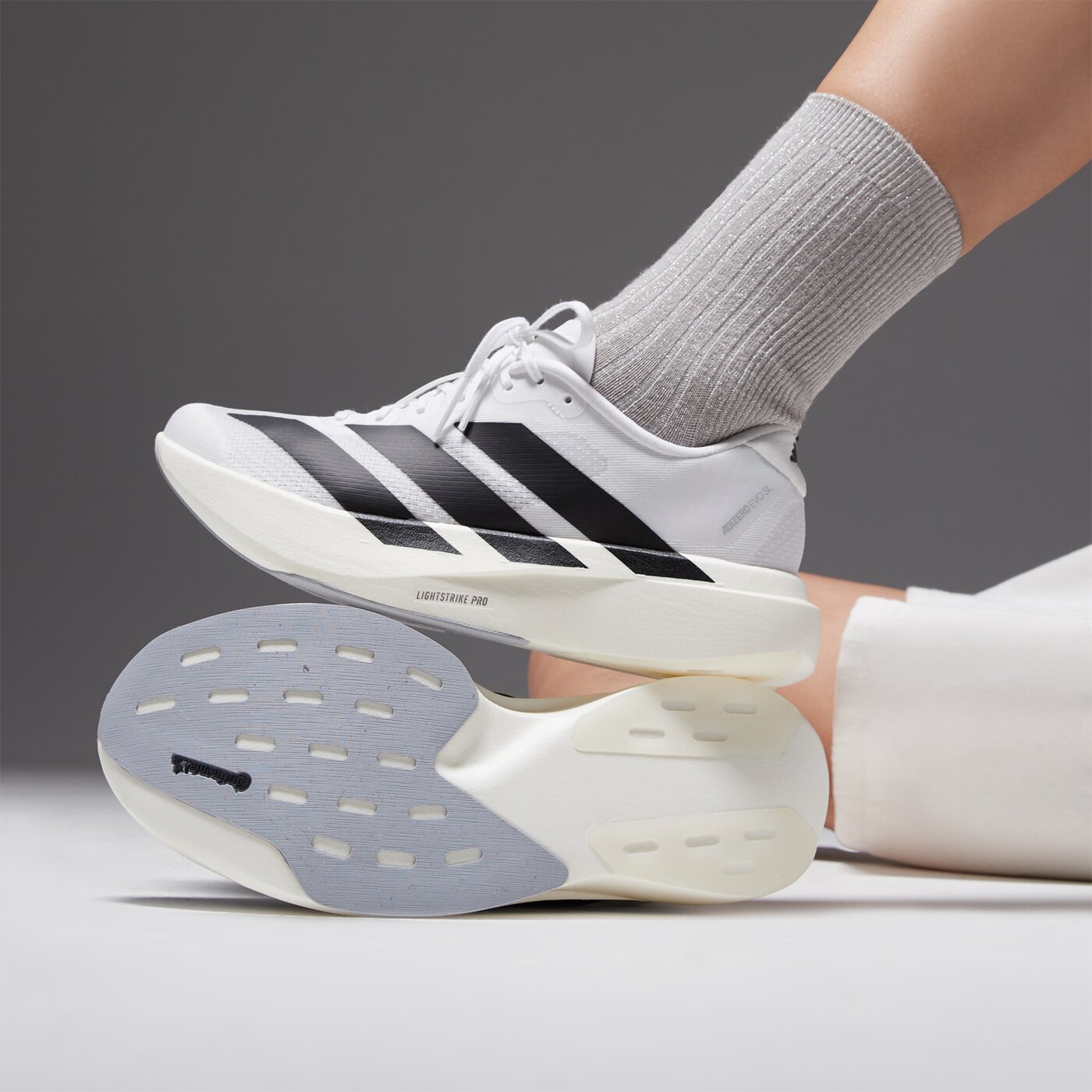 ADIDAS ADIZERO EVO SL