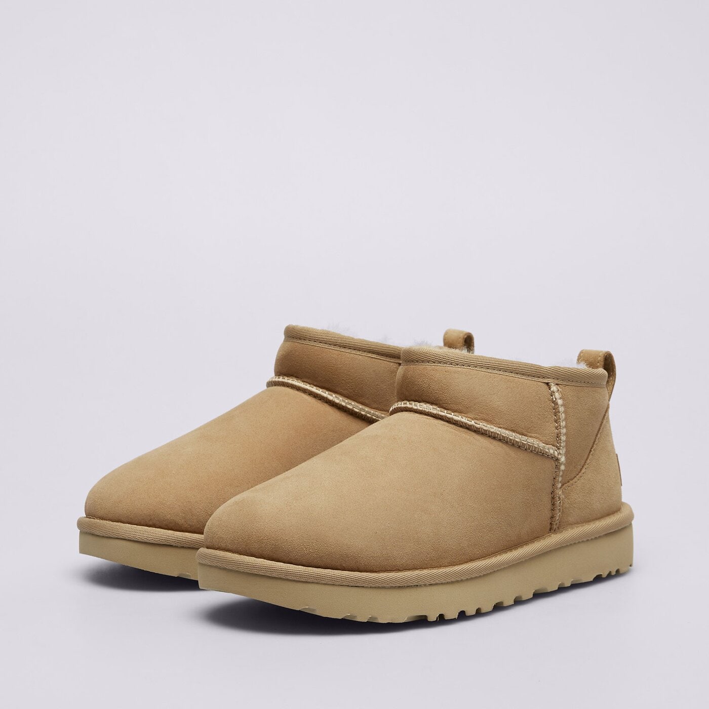 UGG CLASSIC ULTRA MINI