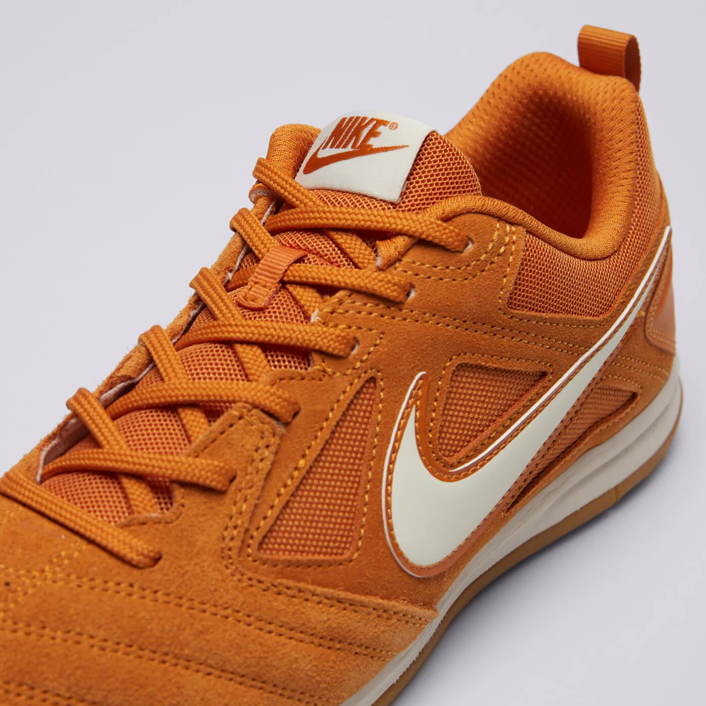 NIKE GATO SDE (GS)