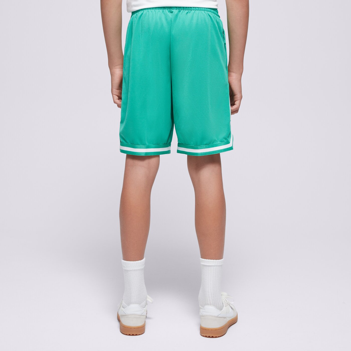 NIKE RÖVIDNADRÁG B NK DF DNA 24 SHORT BOY