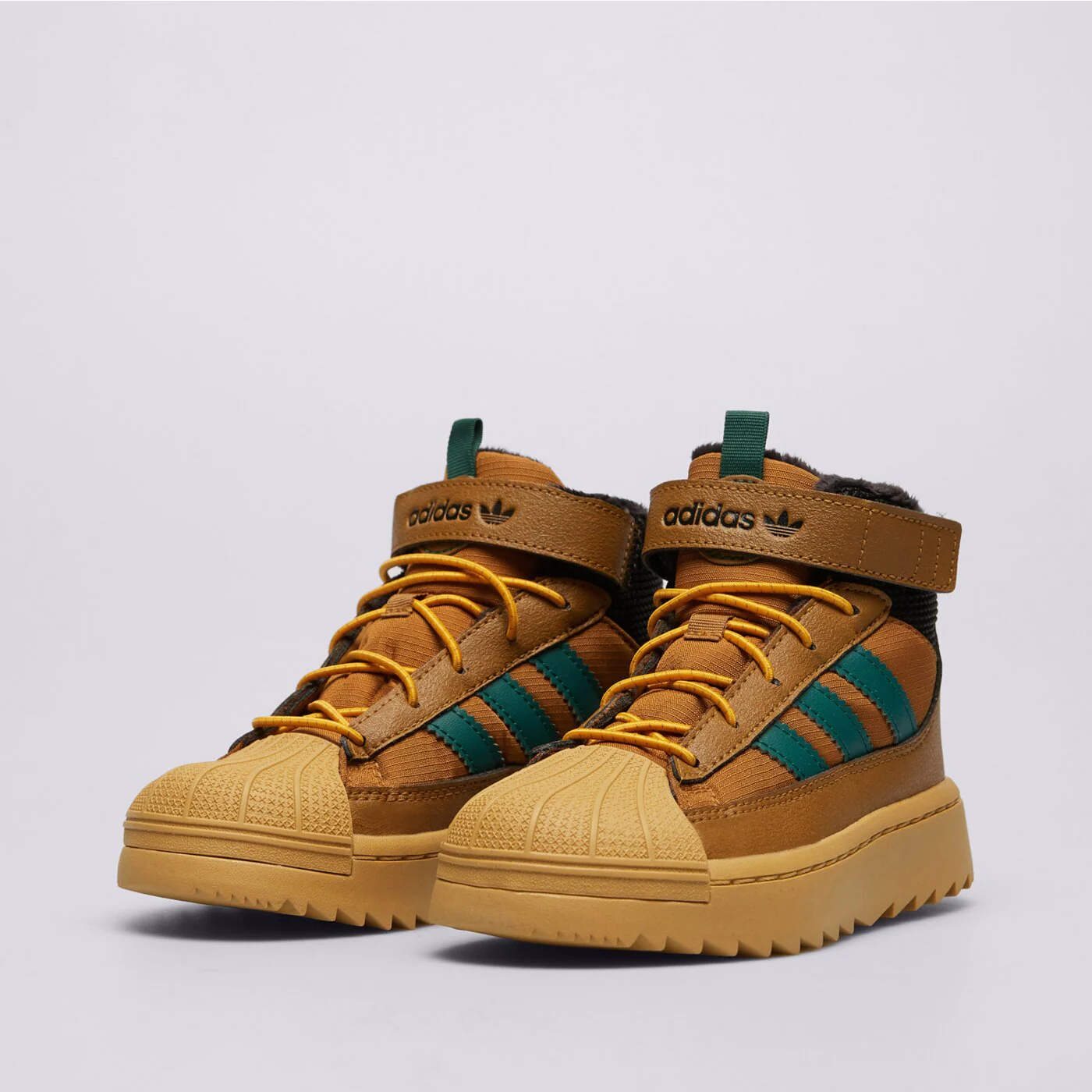 ADIDAS SUPERSTAR WINTER TREK C