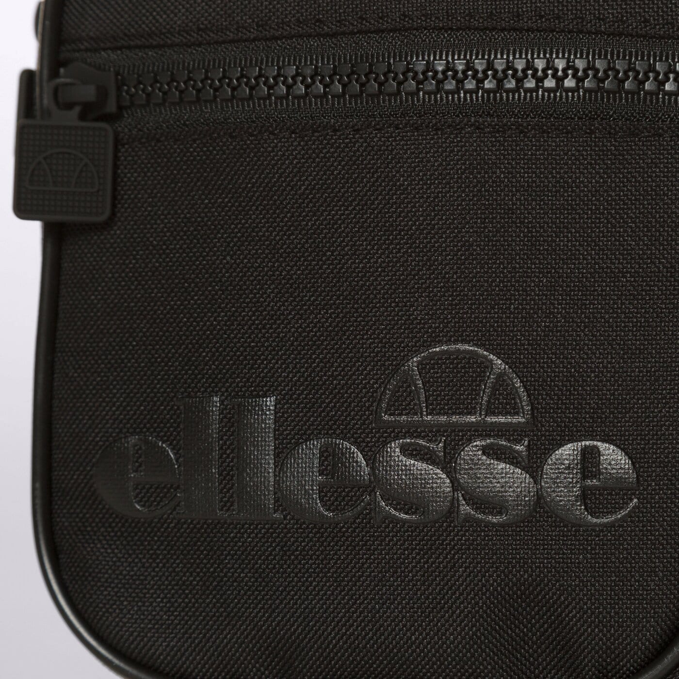 ELLESSE NŐI TÁSKA TEMPLETON BLK MN