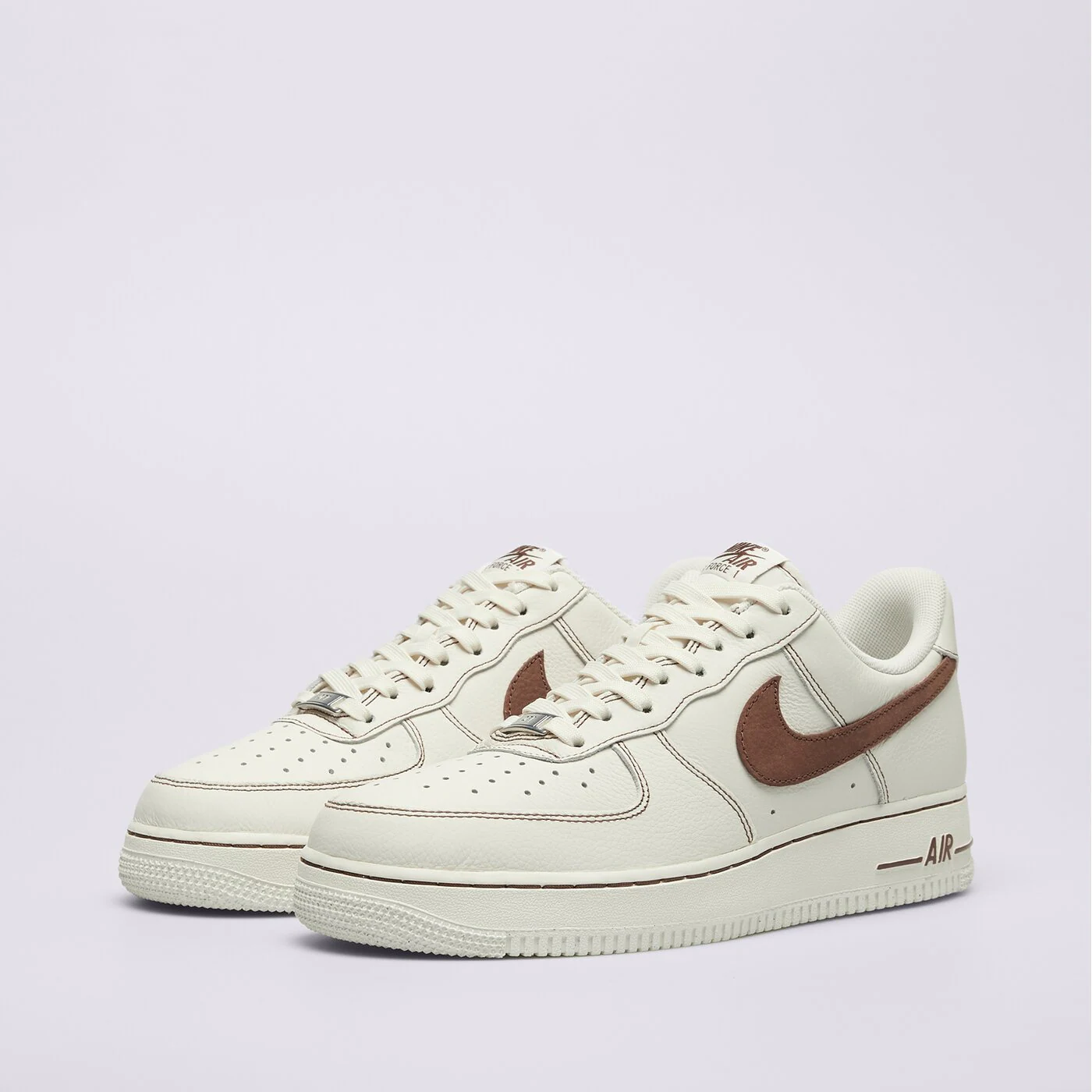 NIKE AIR FORCE 1 '07 LV8 ESS+