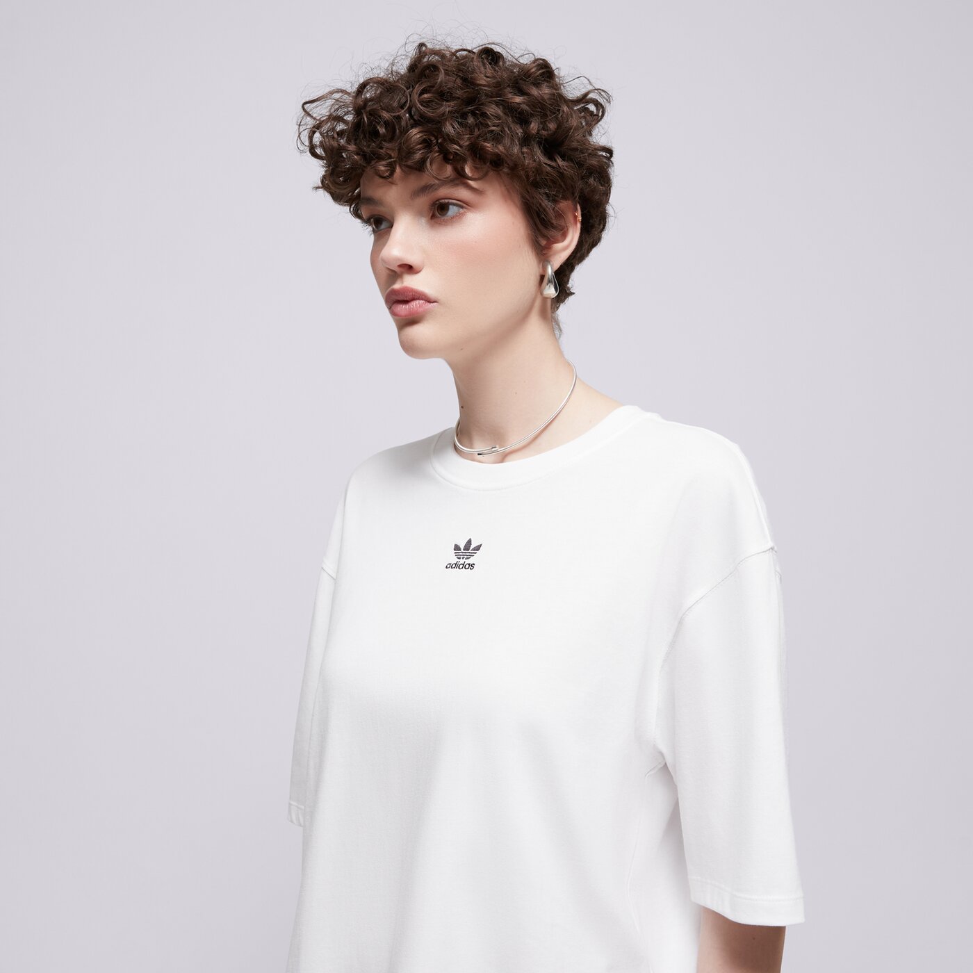 ADIDAS PÓLÓ ESS BOYFR TEE