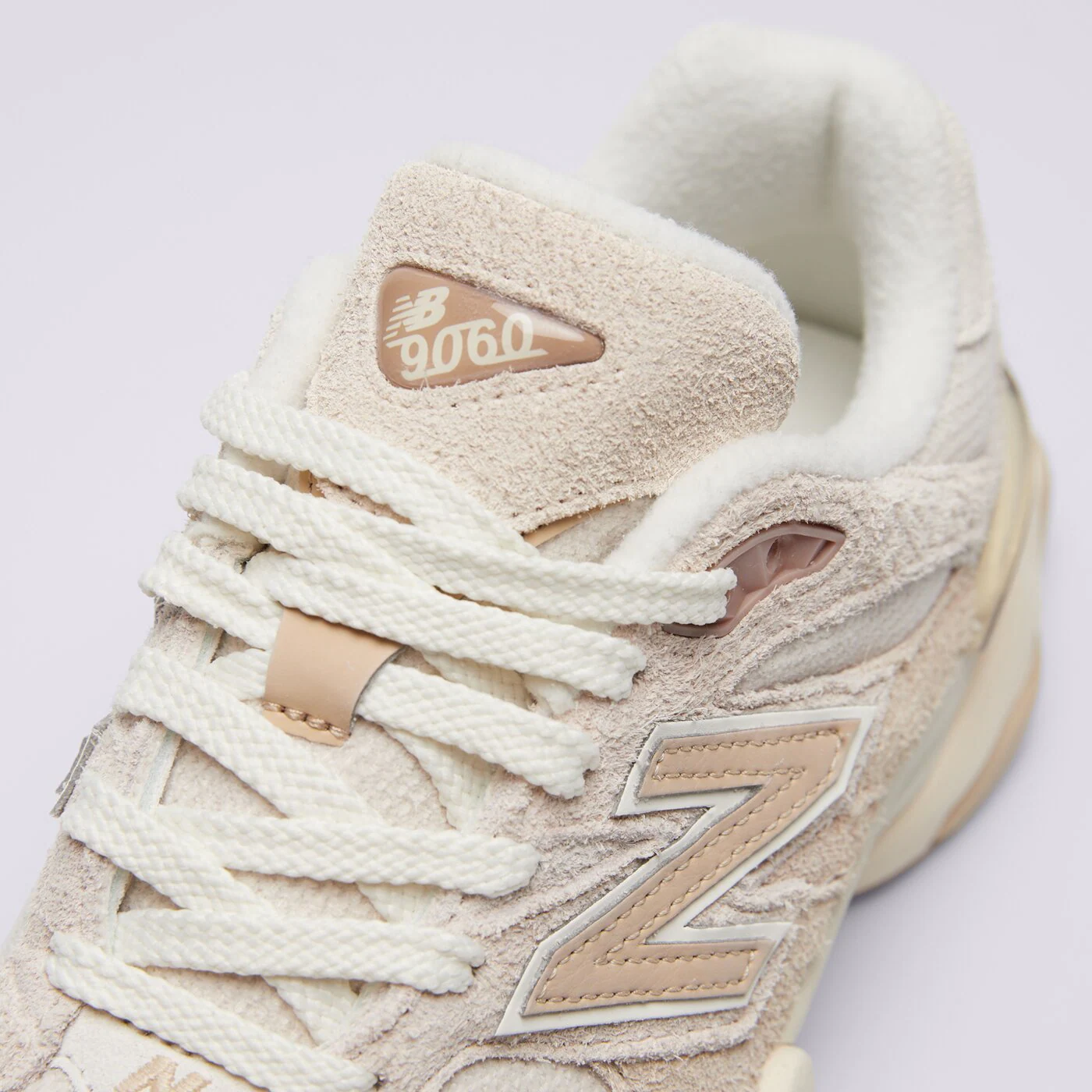 NEW BALANCE U9060CCC
