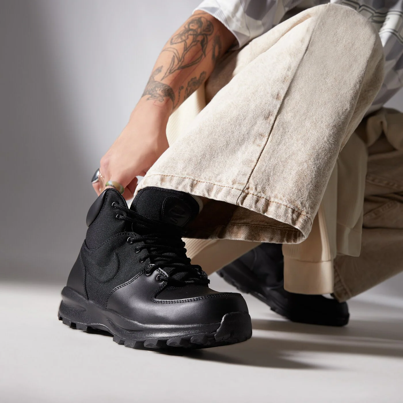 NIKE MEN'S MANOA BOOT