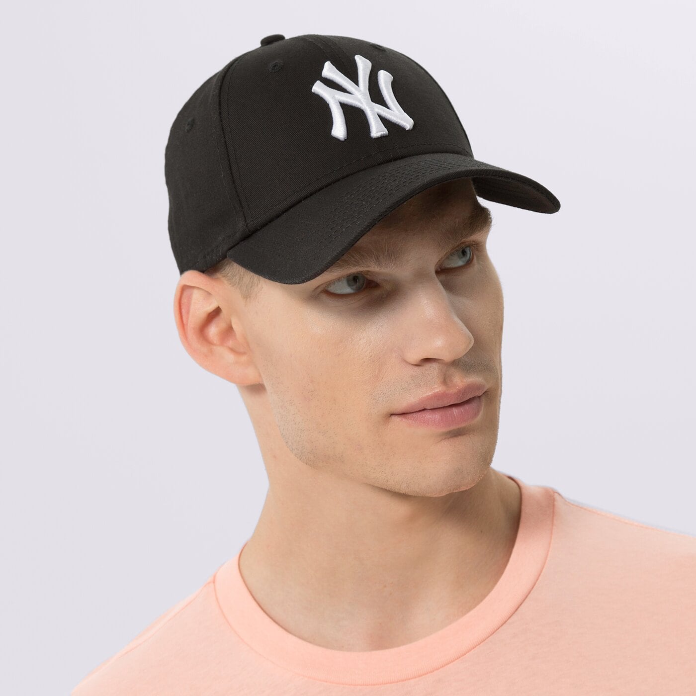 NEW ERA SAPKA LEAGUE WMNS 9FORTY NYY BLK NEW YORK YANKEES BL
