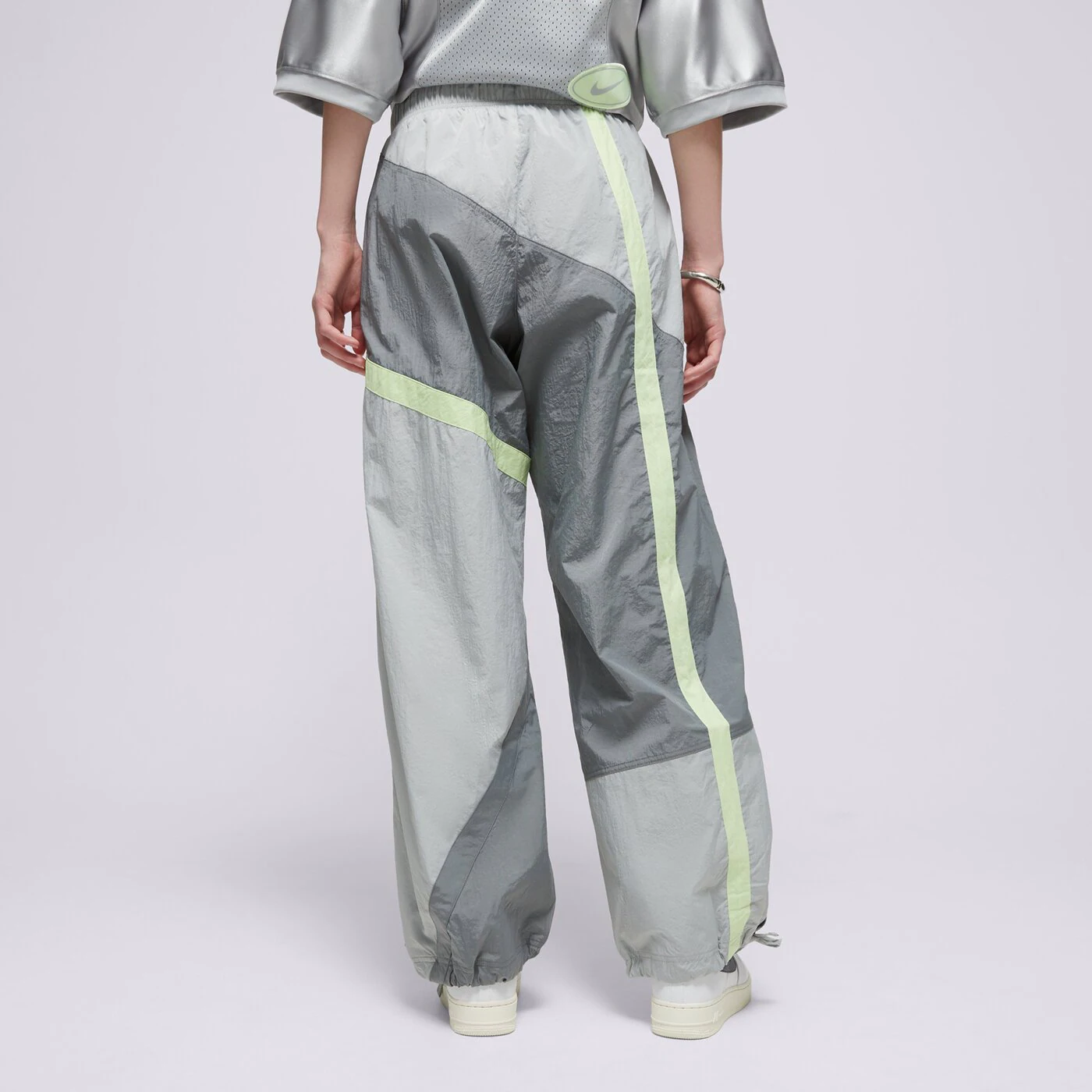 NIKE NADRÁG W NSW STREET WVN OH PANT