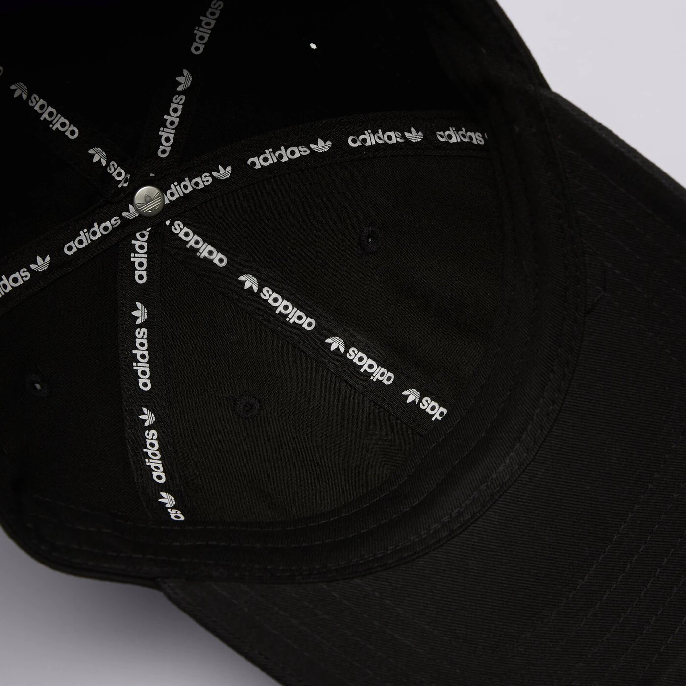 ADIDAS SAPKA BASEB CLASS TRE