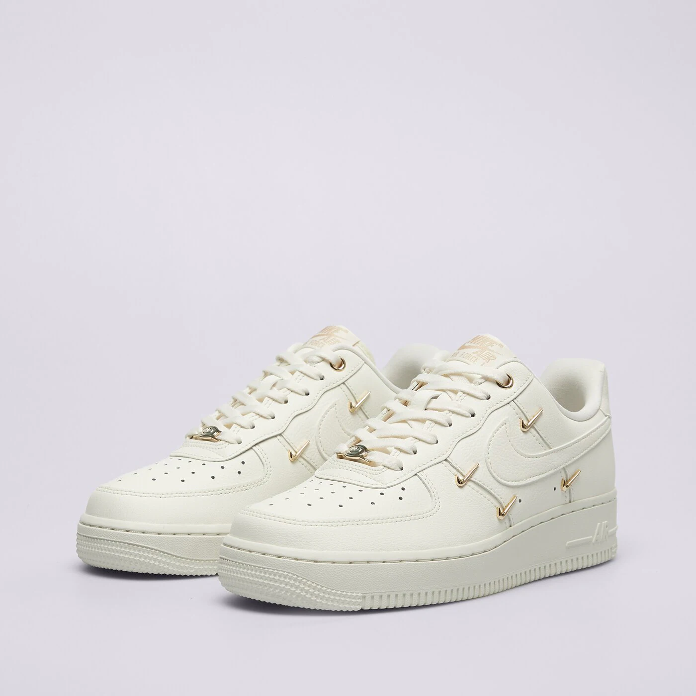 NIKE WMNS AIR FORCE 1 '07 LX CN