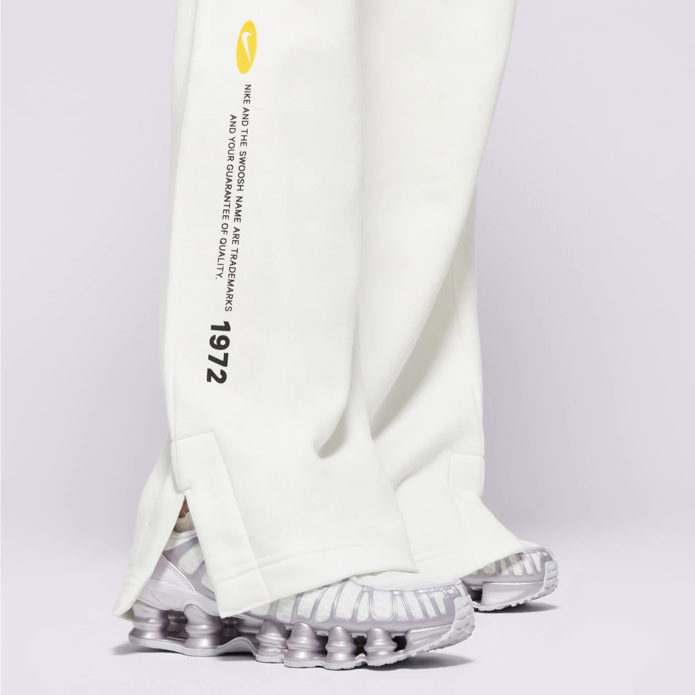 NIKE NADRÁG W NSW CLASSIC+ WIDE LEG SPD