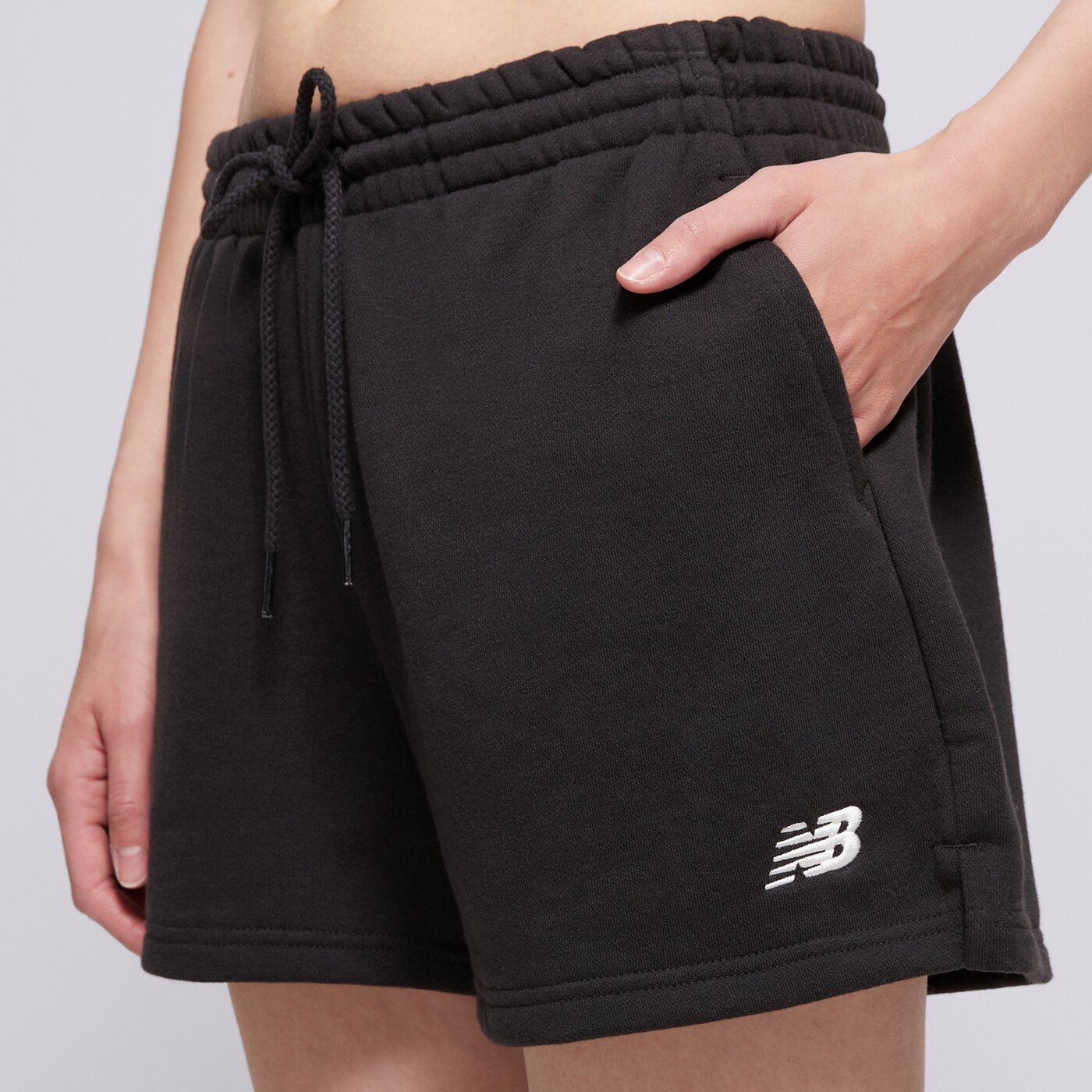 NEW BALANCE RÖVIDNADRÁG SPORT ESSENTIALS