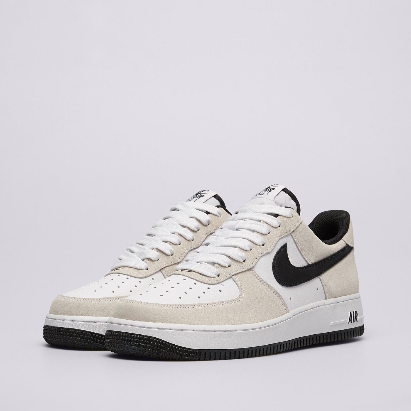 NIKE AIR FORCE 1 '07 LV8
