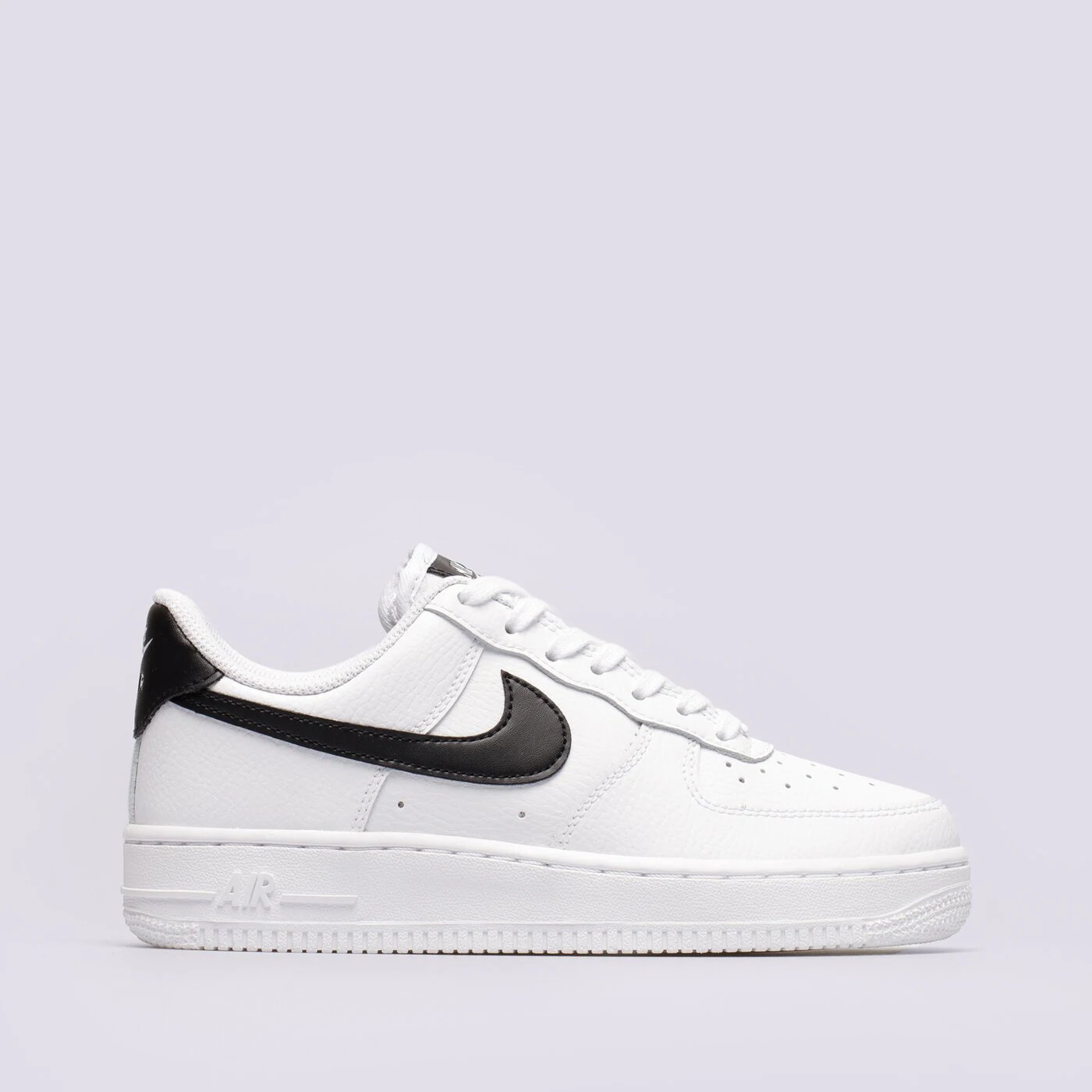 NIKE AIR FORCE 1 LOW
