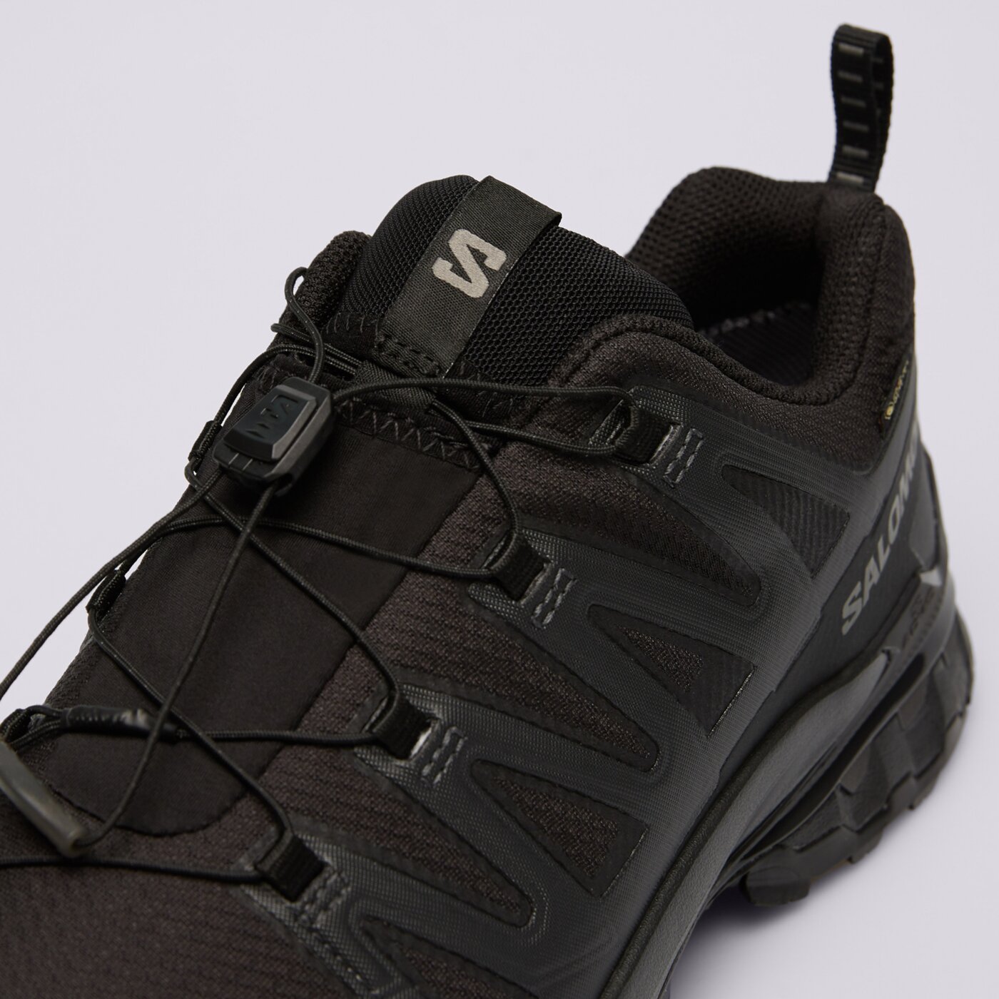 SALOMON XA PRO 3D V9 GTX