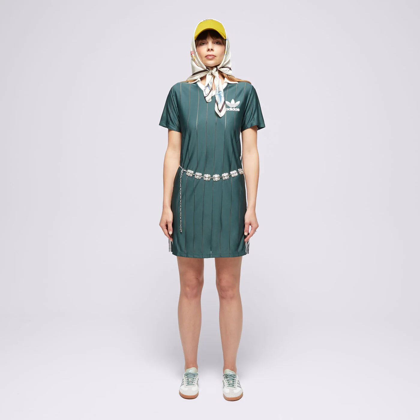 ADIDAS NŐI RUHA 3 S PNST MELEGÍTŐS