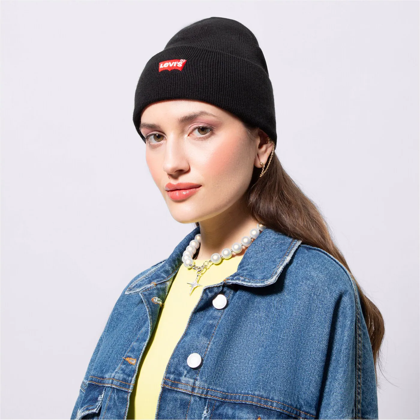 LEVI'S SAPKA RED BATWING EMBROIDERED BEANIE