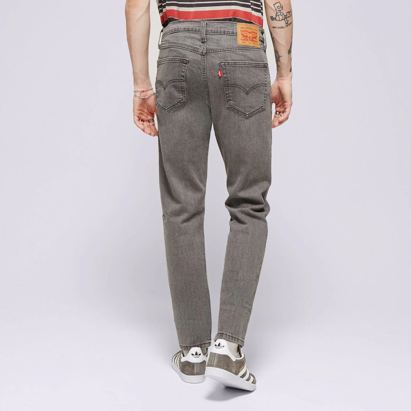 LEVI'S NADRÁG 515 SLIM FIT STRAIGHT BLACKS